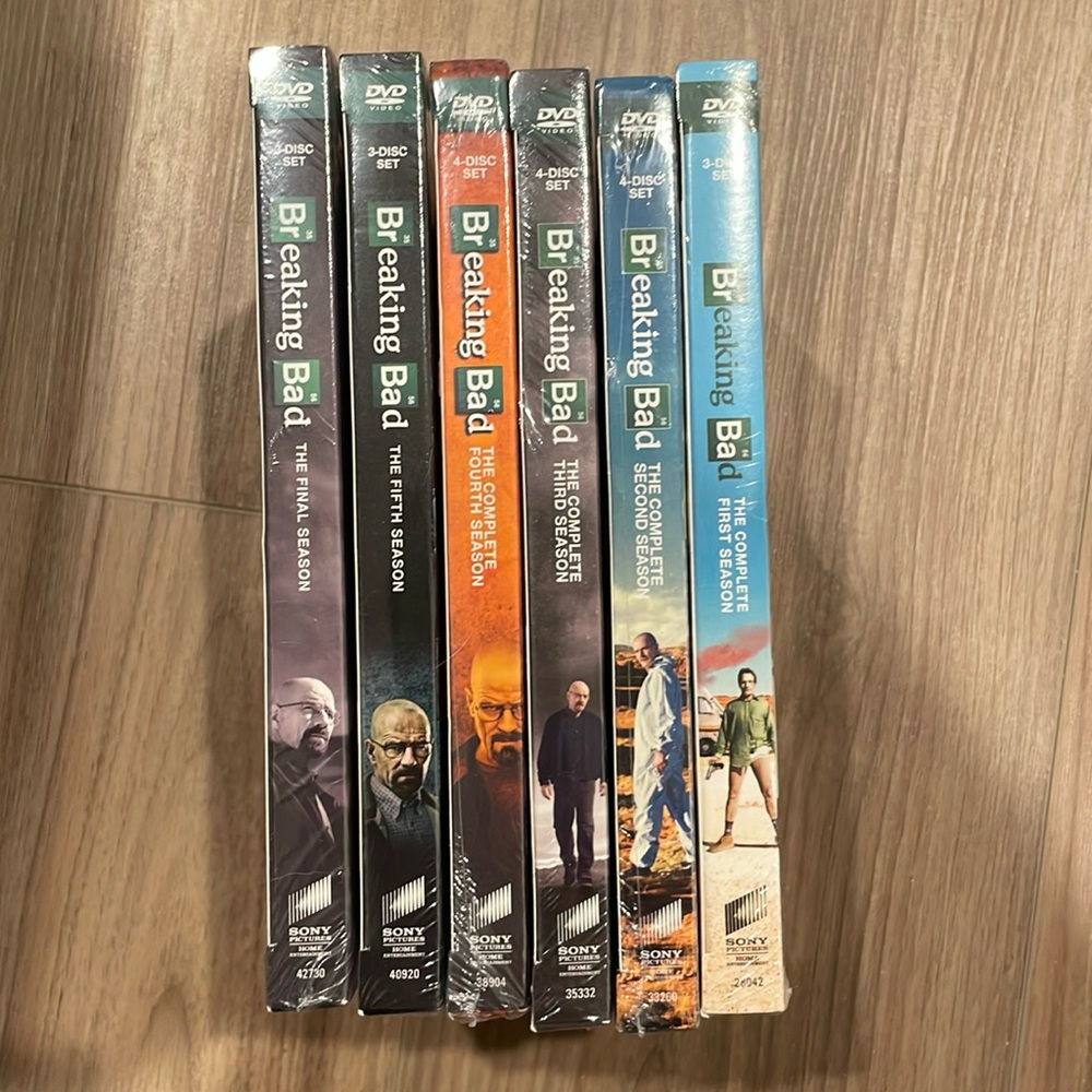 Brand new full series of Breaking Bad